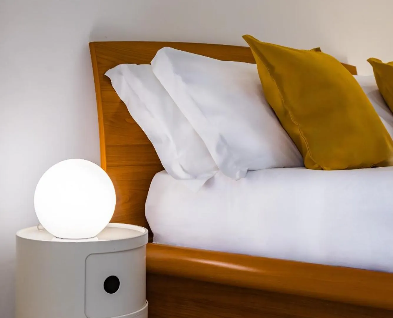 Metro Universita Apartment By Wonderful Italy Naples