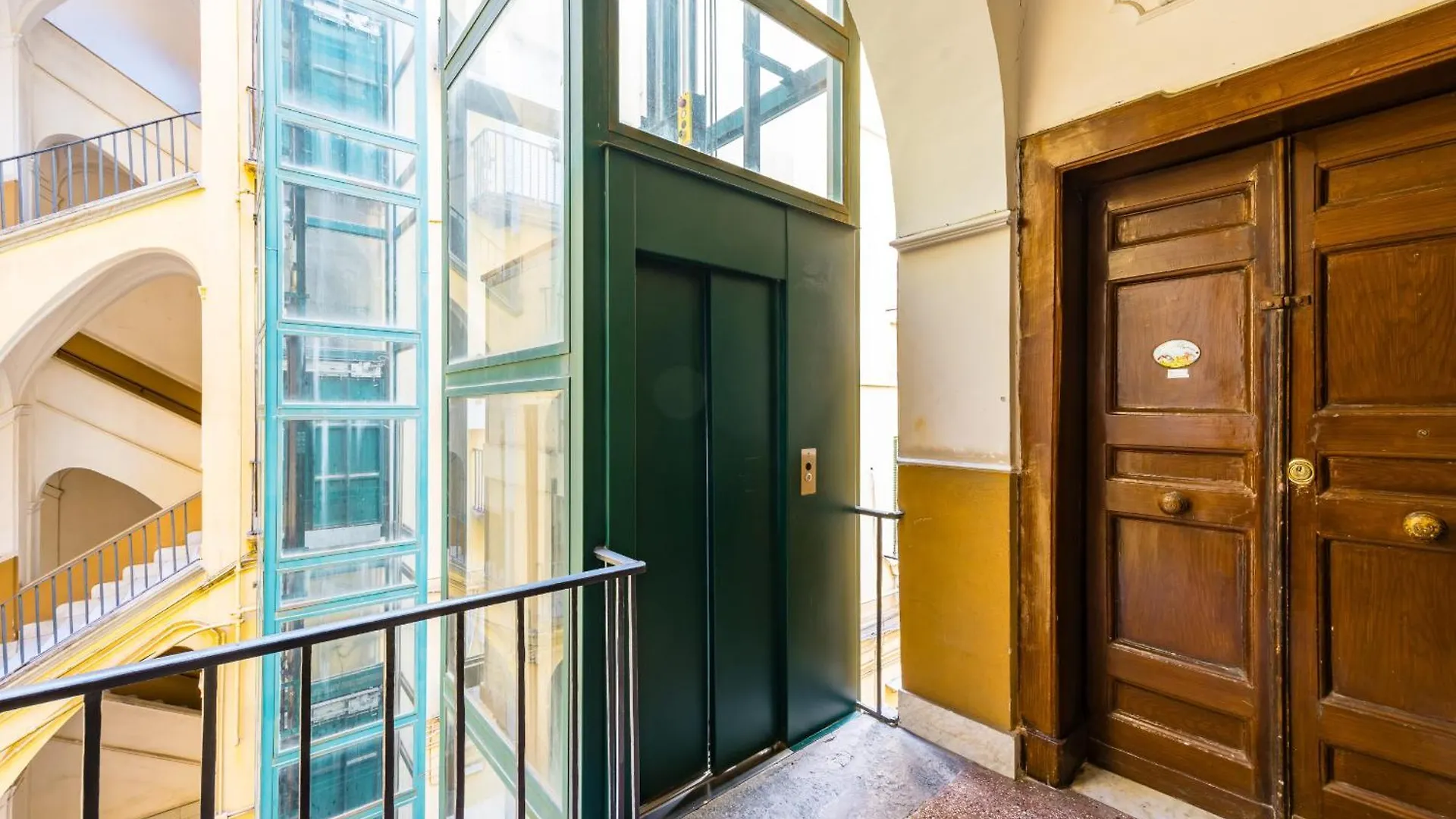 Metro Universita Apartment By Wonderful Italy Naples