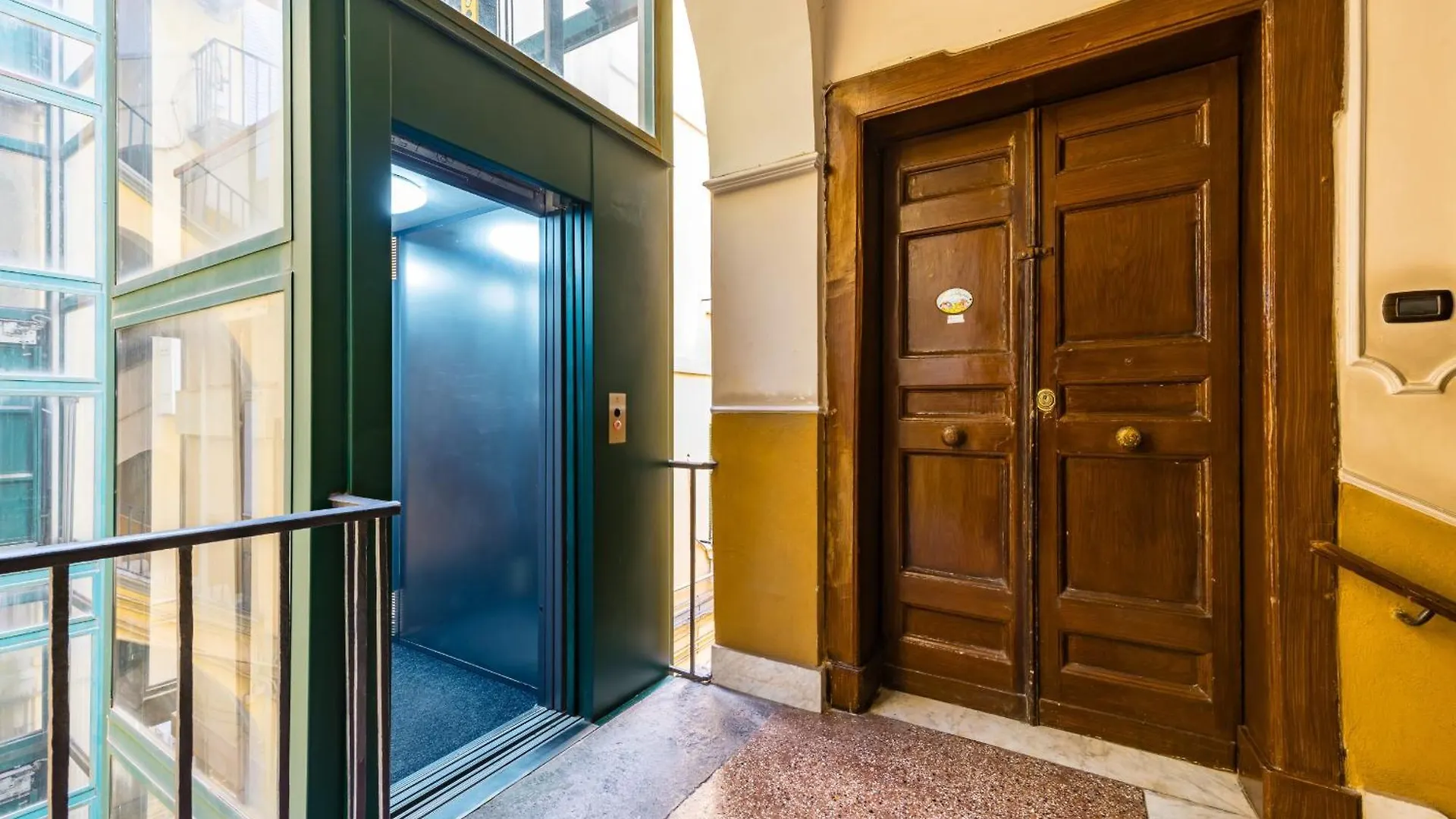Metro Universita Apartment By Wonderful Italy Naples